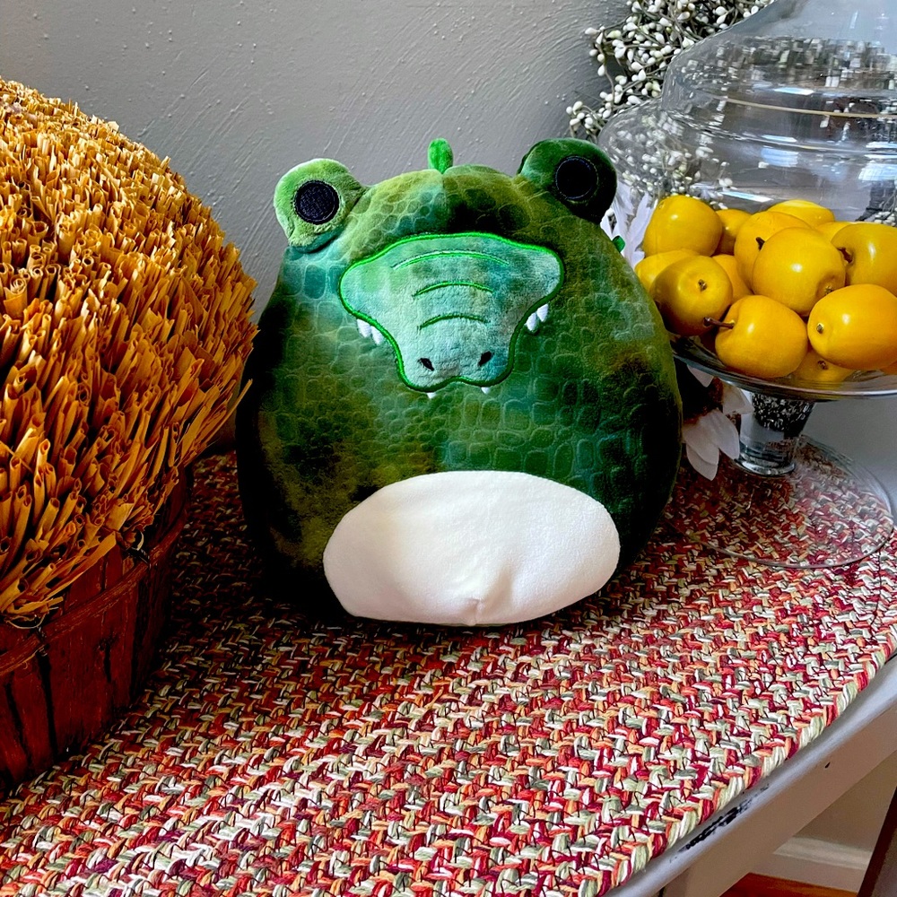Archer the Alligator Squishmallow brand new